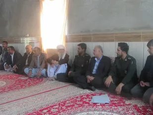 شهدا پرچمداران عرصه های نظام هستند