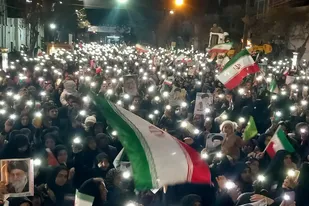 تجمع پرشور مردم ملایر در محکومیت جنایات آمریکا و خون&zwnj;خواهی امام شهید ملت