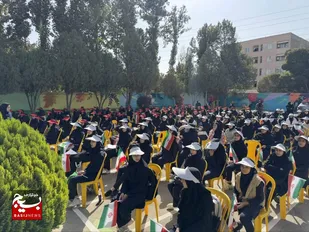 زنگ مهر و مقاومت در مدارس شهرستان چهارباغ نواخته شد