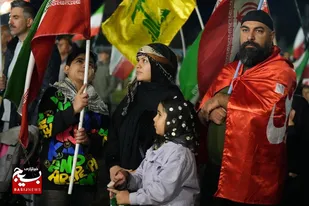 خیابان، تصویر تمام&zwnj;قد یک ملت