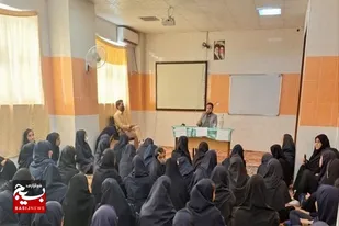 کارگاه آموزشی آشنایی با جرایم رایانه ای و سواد رسانه درکنارک