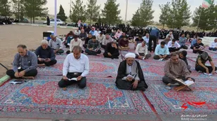 مراسم دعای عرفه در شهر حسن آباد جرقویه علیا