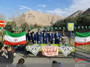 کوهگشت خانوادگی به مناسبت ایام الله دهه فجر