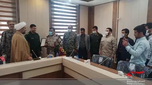 دیدار فرمانده پایگاه و بسیجیان حوزه مقاومت روستای ده برآفتاب با سردار حکمتیان