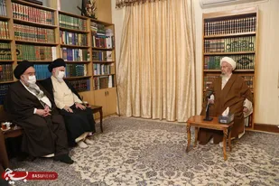 نقاب از چهره اغتشاشگران افتاده است/ تخریب مساجد و اماکن عمومی مبارزه با اسلام و نظام است