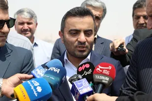 عملیات اجرایی نیروگاه خورشیدی پارکینگ اربعین مهران آغاز شد