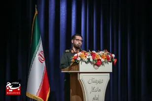 تقدیم ۲۷۰ شهید توسط دبیرستان امام صادق(ع) قم در کشور بی سابقه است