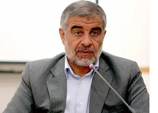 درایت امام (ره) نقشه استکبار برای بازگشت شاه را خنثی کرد