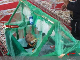 همایش شیرخوارگان حسینی در شهر برف انبار برگزار شد