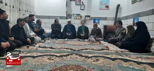 دیدار با خانواده شهید" برات فهمیده" در شهرستان قاین
