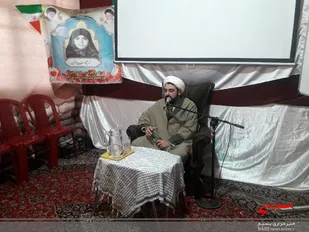 نشست سیاسی در پایگاه یاران خورشید حوزه ۱۱ حضرت رقیه (س) برگزار شد