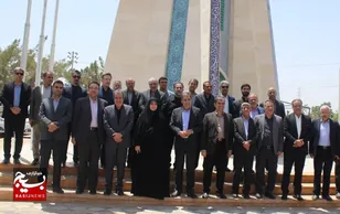 بازدید و نشست با سرمایه‌گذاران در شهرک صنعتی کاویان فریمان