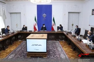 تورم خط قرمز دولت است/ بانک مرکزی نقدینگی را مدیریت کند