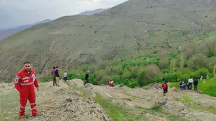 جست و جوی نجاتگران هلال احمر زنجان برای یافتن مرد ۶۰ ساله طارمی همچنان ادامه دارد