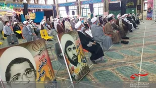 طلاب قائم شهری در حمایت از پیامبر (ص) ندای &laquo;فداک یا رسول الله&raquo; سر دادند
