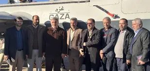 حضور اساتید دانشگاه&zwnj;های کشور در شهر موشکی و همچنین بازدید از تاسیسات هسته&zwnj;ای و پیشرفت&zwnj;های پهپادی