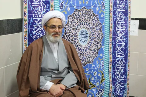 نتیجه‌ی عبودیت این است که انسان مالک نفس خودش می‌شود