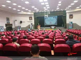 مسابقات نیمه نهایی قرآن سپاه عاشورا در حال برگزاری است