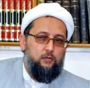 مسئولین در جهت نظام گام برنمی دارند/تأکید امام به حفظ وحدت بین مردم جدا از اختلافات