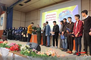 دانش آموزان نخبه و برگزیده علمی لیگ بین المللی پایا تجلیل شدند