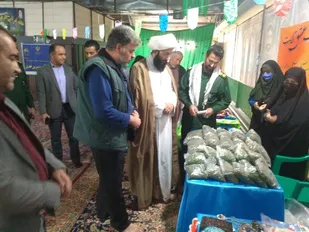 افتتاح نمایشگاه اقتصاد مقاومتی در بخش طغرالجرد شهرستان کوهبنان