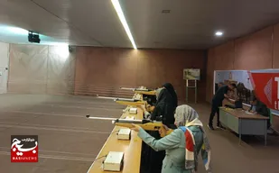 مسابقه تیراندازی تفنگ بادی جام شهدای ارتش در کلانشهر تبریز برگزار شد&nbsp;