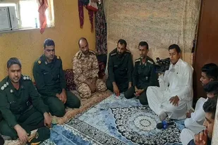 دیدار و سرکشی از خانواده شهید ملازهی در چابهار