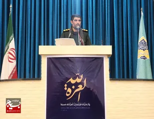 حضور پرشور بسیجیان شهرستان مسجدسلیمان در نمازجمعه به مناسبت هفته دفاع مقدس
