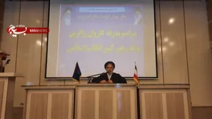 زائران سلماسی به مرقد امام خمینی (ره) اعزام شدند
