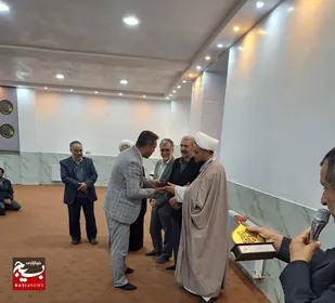 آیین تجلیل از خادمین و خادمیاران موکب وردنجان