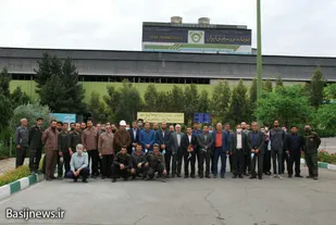بازدید مسئول بسیج کارگران استان سمنان از شرکت فروسیلیس ایران+ عکس