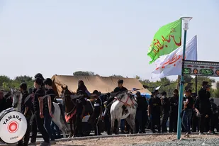 پیاده روی نمادین اربعین حسینی در بخش بهمن