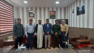 دیدار فرمانده حوزه مقاومت امام علی (ع)وجمعی از بسیجیان از پرسنل دادگاه عمومی بخش ماهان