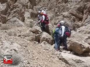 دو گرفتار در ارتفاعات اخلمد نجات یافتند