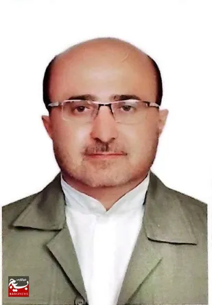 انتخاب یکی از مربیان عقیدتی سیاسی بسیج ایذه به عنوان مربی برتر تدریس