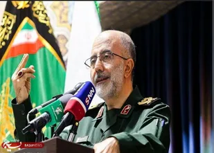 کنگره های شهدا حرکتی امیدآفرین در مقابل جنگ نرم دشمنان است