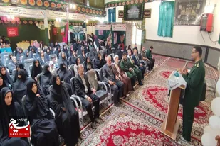 محفل شهدایی در نمایشگاه &laquo;مشق جنگ&raquo; صالح آباد