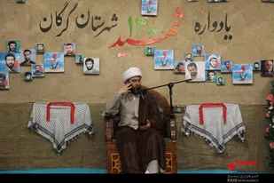 شهید یعنی استقامت در برابر دشمنان