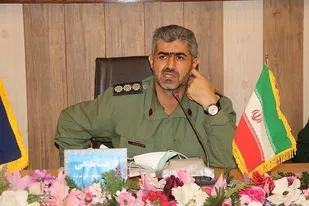 دهه فجر نماد عزت و افتخار ایران اسلامی است