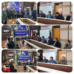 تجلیل از فرمانده ناحیه مقاومت بسیج گتوند توسط شرکت طرح آبیاری کارون بزرگ