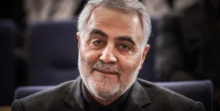 کارتن&zwnj;هایی که حاج قاسم به نویسنده&zwnj;های جنگ داد