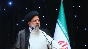 رزمایش جهادگران فاطمی با حضور رئیس جمهور در بام ایران