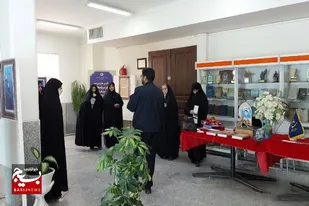 بازدید مسئولین سپاه و بسیجیان شهرستان بهار از نمایشگاه &laquo;به سوی خدا&raquo;