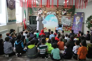 یاد و خاطره تخریبچی شهید مهدی مزینانیان در مدرسه فرزند شهید گرامی داشته شد