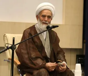 مقدس&zwnj;ترین جهادها جهاد قلم است