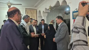 دیدارومسیولین زهک با خانواده شهید صباغی&nbsp;