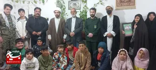 سرکشی و دیدار با خانواده شهدا در صالح آباد+تصاویر