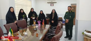حضور مسئولان بسیج شهرستان سمنان در مرکز بهداشت به مناسبت روز پزشک