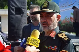 شهدا هميشه در بزنگاهها حضور پيدا مي کنند/شهدا هميشه درسهاي جديدي به ما مي دهند