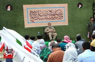 سرلشکر محسن رضایی در زیارتگاه شهدای هویزه تأکید کرد:
 شهدای هویزه رمز و راز پیروزی ایران هستند/ هویزه، موقعیت عبرت است